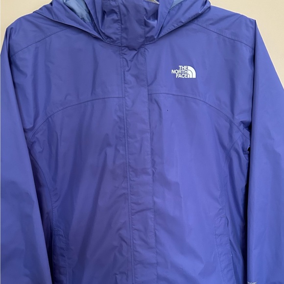 Girl’s North Face Rain Jacket - Picture 2 of 6